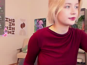 girl
        evamoonie_ cam image #6372142