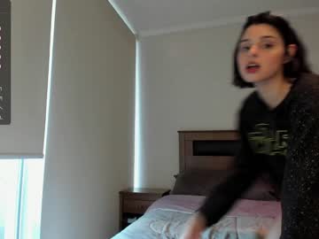 girl
        yourfreakygirl cam image #2259788