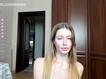 girl
        oksanafedorova cam image #3403616