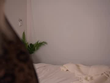 girl
        kriss0leoo cam image #6179588