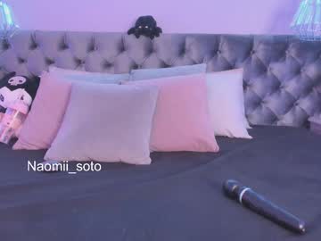 girl
        naomii_soto cam image #6899914