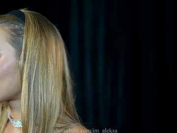 girl
        im_aleksa cam image #5496535