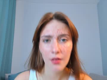 girl
        annaparks cam image #3001971