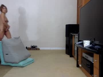 girl
        mandy138 cam image #1221976