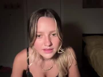 girl
        alizabethblake cam image #1199152