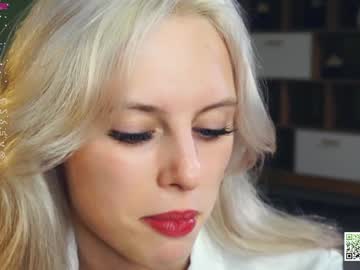 girl
        audreycarvin cam image #4630566