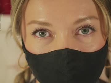 girl
        blondehottiek cam image #6058357
