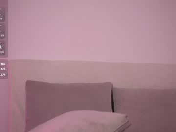girl
        honeyyykate cam image #5325351