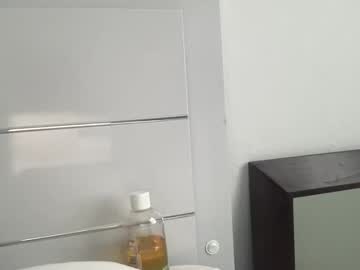 girl
        isafig cam image #4693976