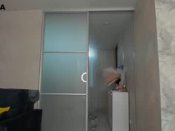 girl
        mia_devill cam image #1085586