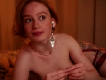 girl
        lizzy_blaze cam image #6813752