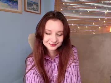 girl
        hollyphilips cam image #6413818
