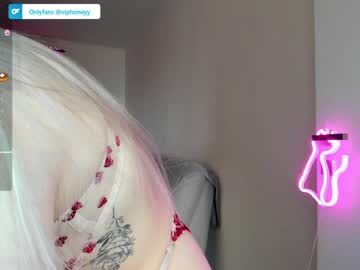girl
        xxxhoneyxx cam image #3930623