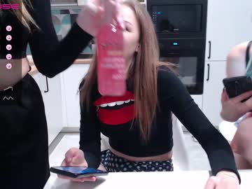 couple
        anfisa_sex cam image #994352