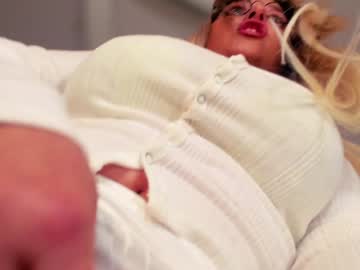 couple
        realtoxxxmaria cam image #5700834