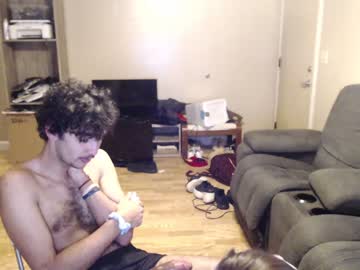 couple
        blue_eyed_lightskin cam image #420655