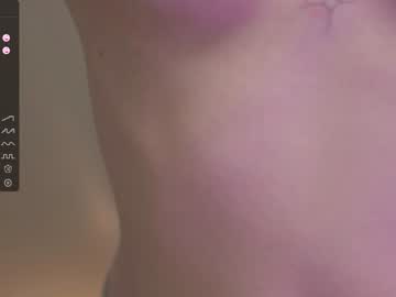 girl
        oki_dokie cam image #2615056