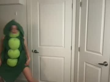 girl
        littlesugarpea cam image #2332220