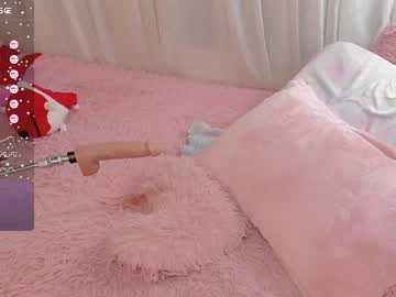girl
        little_effy18 cam image #3076751