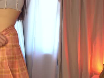 girl
        sunny_maria cam image #1572898