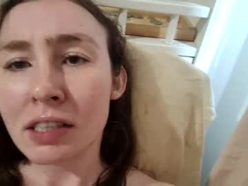girl
        redheadpartygirl cam image #1967667