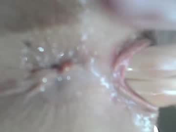 girl
        courtney_luv cam image #1454593