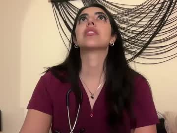 girl
        luxcher22 cam image #6040342