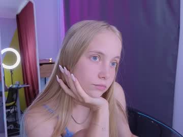 girl
        appr0ved cam image #2378239