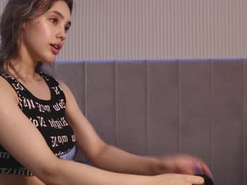 girl
        angella_kleee cam image #1916858