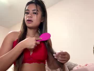 girl
        yasminxox cam image #5358226