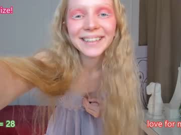girl
        jenny_ames cam image #476428