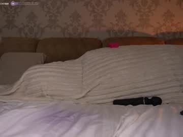 girl
        sapphirealice cam image #4038433