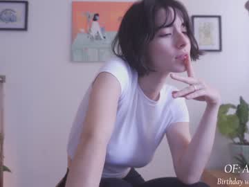 girl
        maria_alfonsina_ cam image #1713800