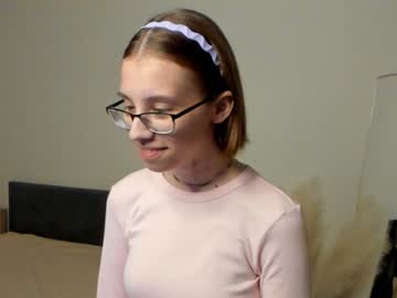 girl
        jodychurchwell cam image #4202971