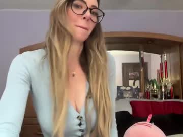 girl Cam Girls Masturbating With Dildos On Chaturbate with caylacridley