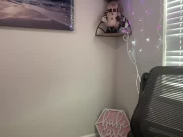 girl
        wet_scarlett72 cam image #426598