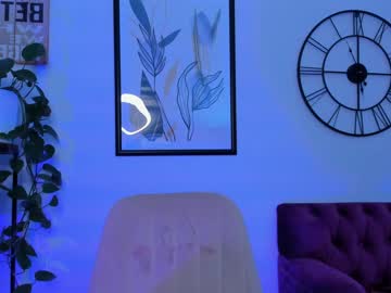 girl
        elizabeth__gray cam image #891601