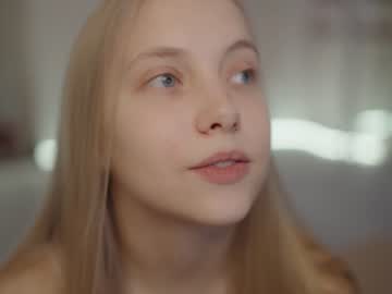 girl
        victoria_karma cam image #3131586