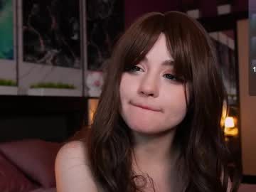girl
        ashley_mills__ cam image #5411342