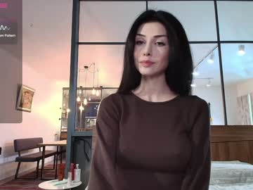girl
        milla_jo cam image #6885097