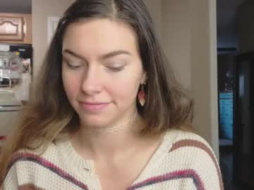 girl
        chroniclove cam image #5527288