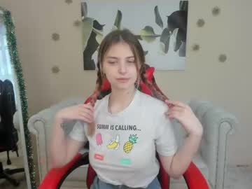 girl
        kaleriaminx cam image #545495