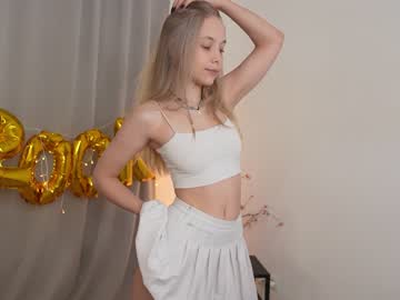 girl
        appr0ved cam image #3870511