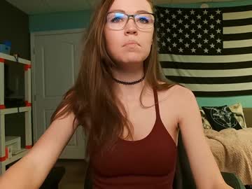 girl
        anabelleleigh cam image #6530633