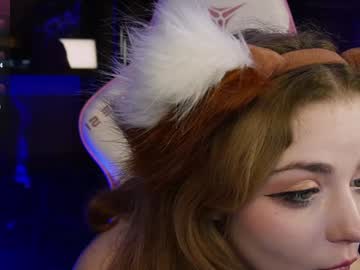 girl
        ashley_mills__ cam image #5739226