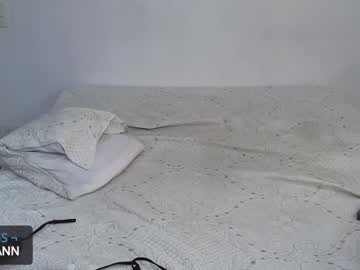 couple
        julesxdann cam image #6057997