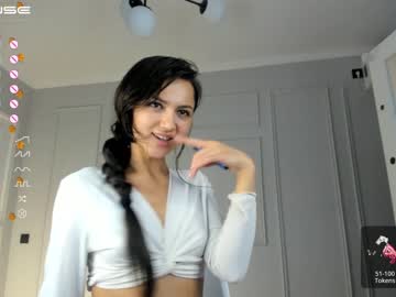 girl
        sweetfox_365 cam image #1975329