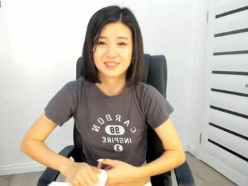 girl
        anko_mi cam image #44992