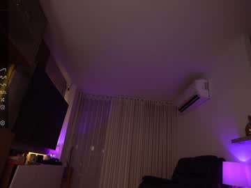 girl
        mykinkybunny cam image #3301875