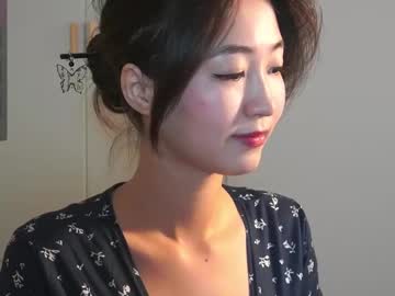 girl
        seulbi cam image #6335223